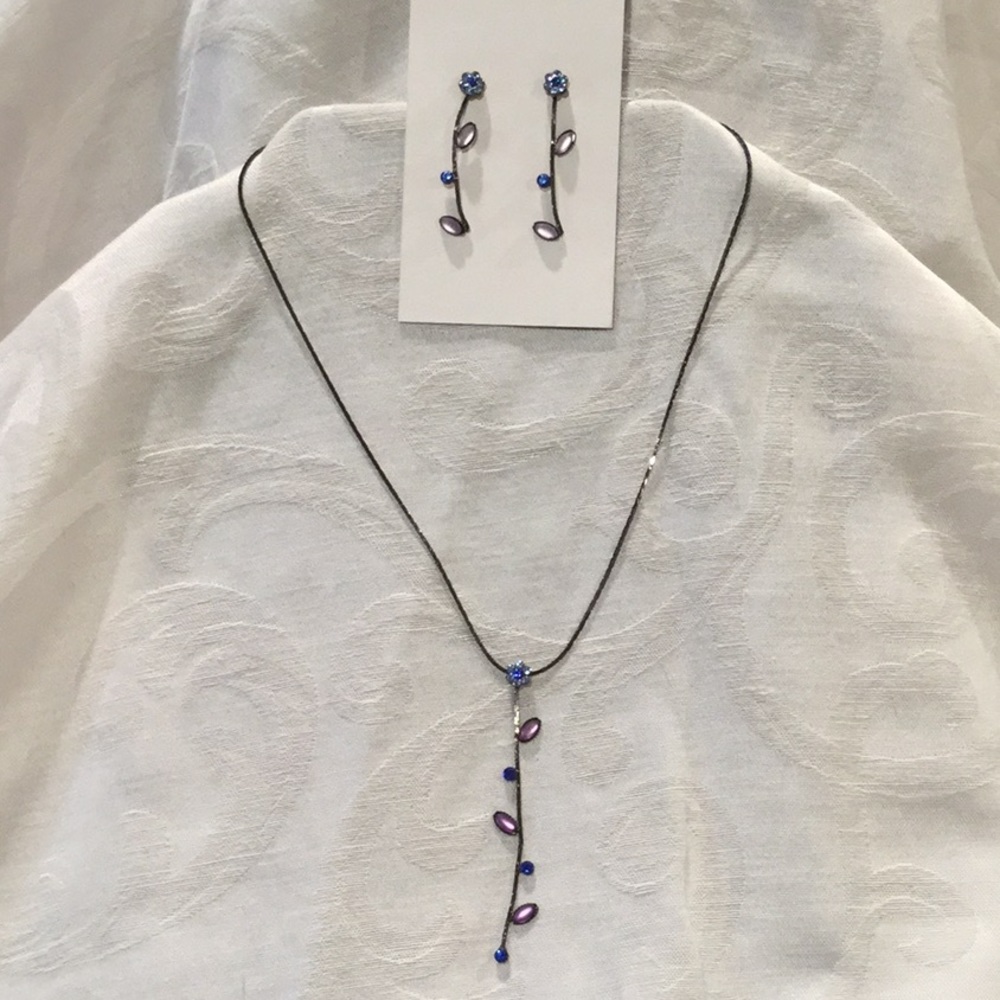 💜  Pretty blue flower set